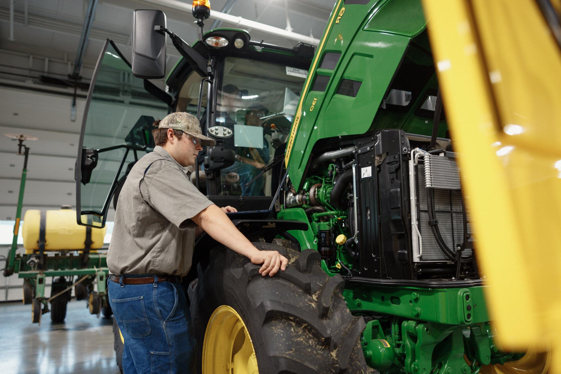 john deere diesel partnership